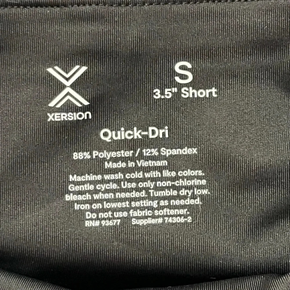 Xersion quick dry High Rise 3.5” Short size Small - Picture 7 of 9